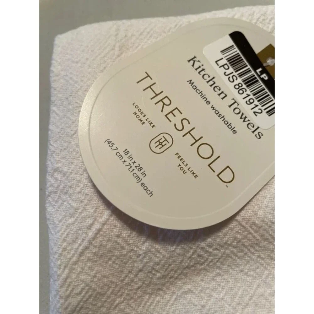 Threshold kitchen towels